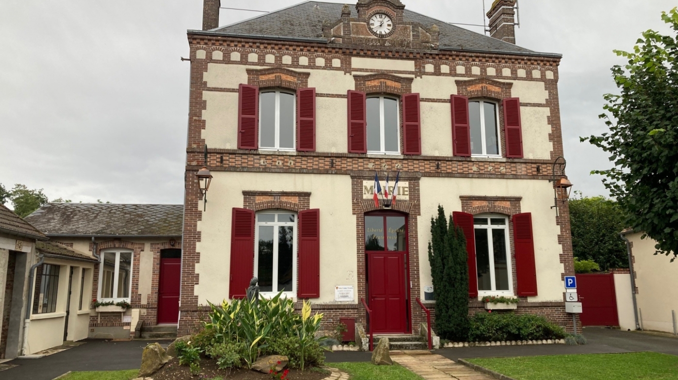 A Sainte-Gemme-Moronval, la mairie a été renovée